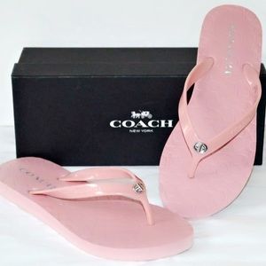LIKE NEW ❗️COACH A01818 ABBIGAIL TURNLOCK PINK FLIP FLOPS 🩴